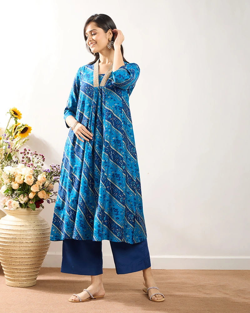 Blue V-Neck Zari Embroidered Kurta Set for Women