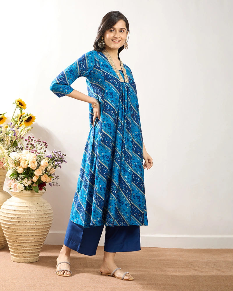 Blue V-Neck Zari Embroidered Kurta Set for Women