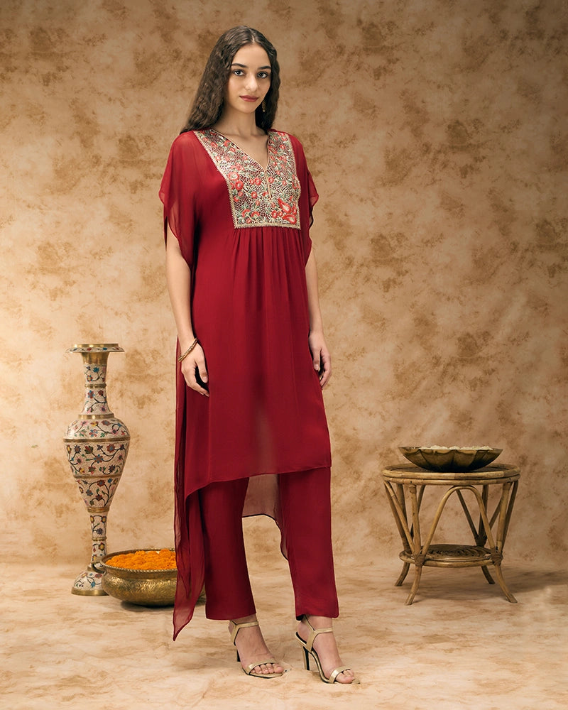 Embroidered yoke kaftan set - Red