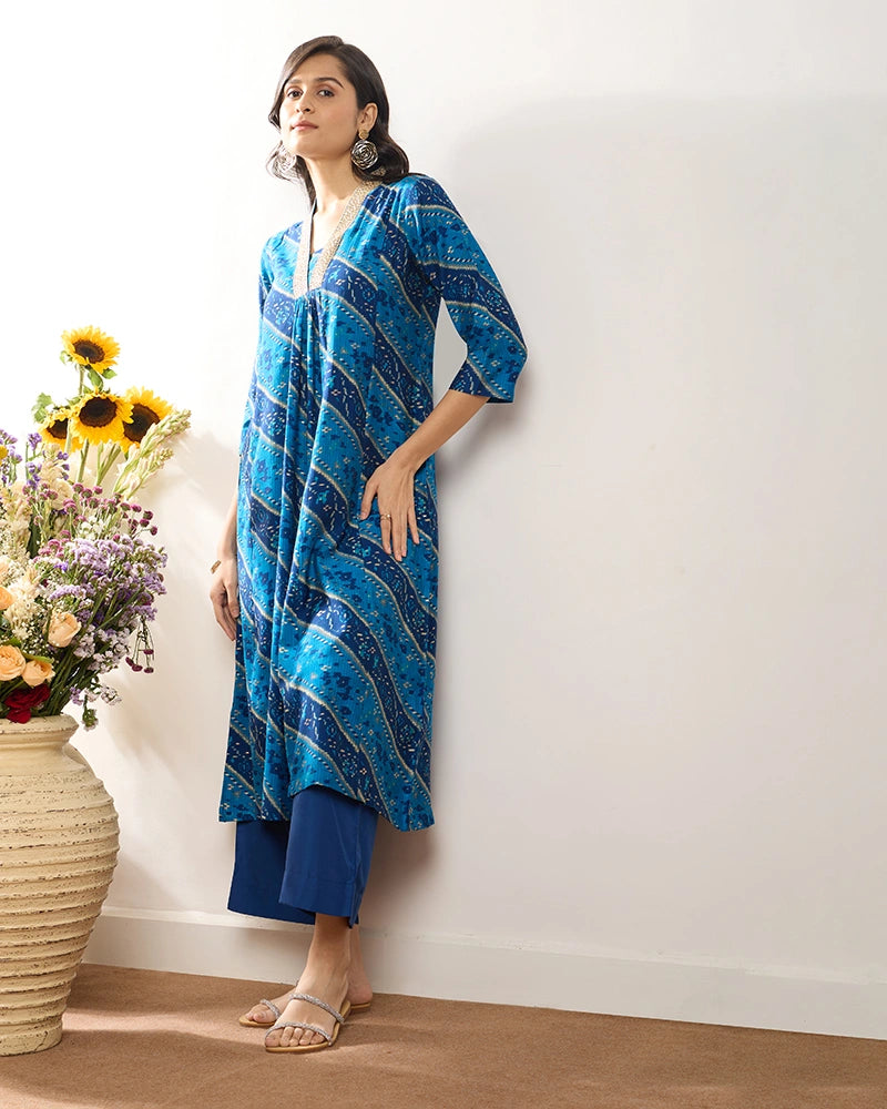 Blue V-Neck Zari Embroidered Kurta Set for Women