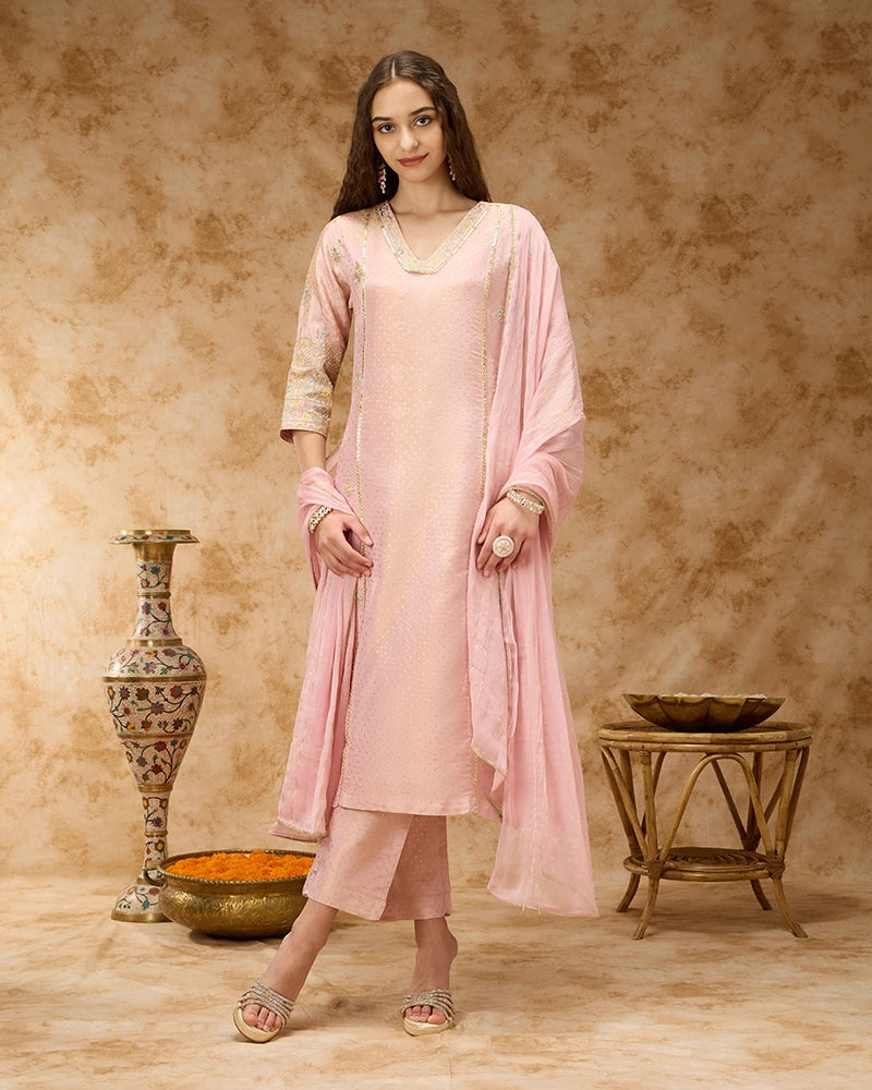 A-line embroidered kurta set - Blush Pink