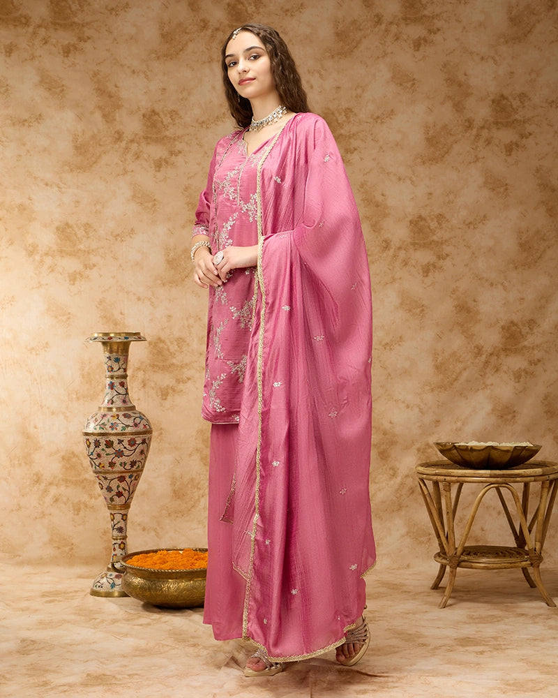 Embroidered Kurta Set - Pink