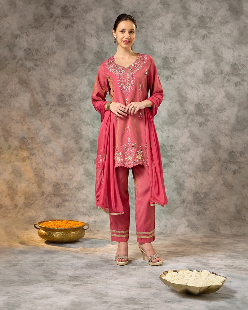 Embroidered Kurta Set - Blush pink