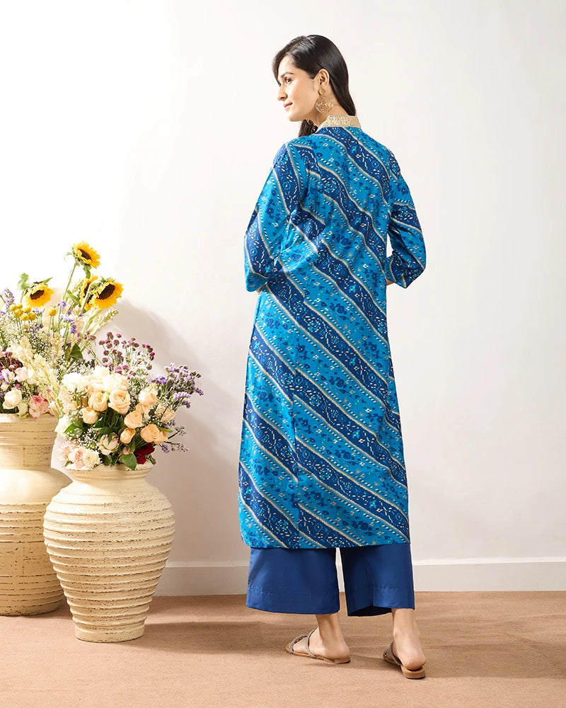 Blue V-Neck Zari Embroidered Kurta Set for Women
