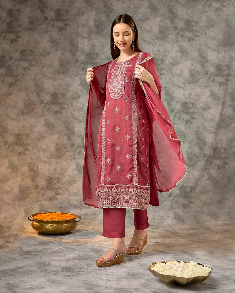 Placement Embroidered Round Neck Kurta Set with Pant and Dupatta - Pink