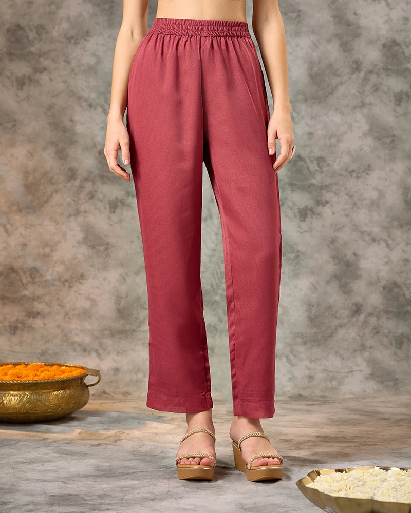Placement Embroidered Round Neck Kurta Set with Pant and Dupatta - Pink