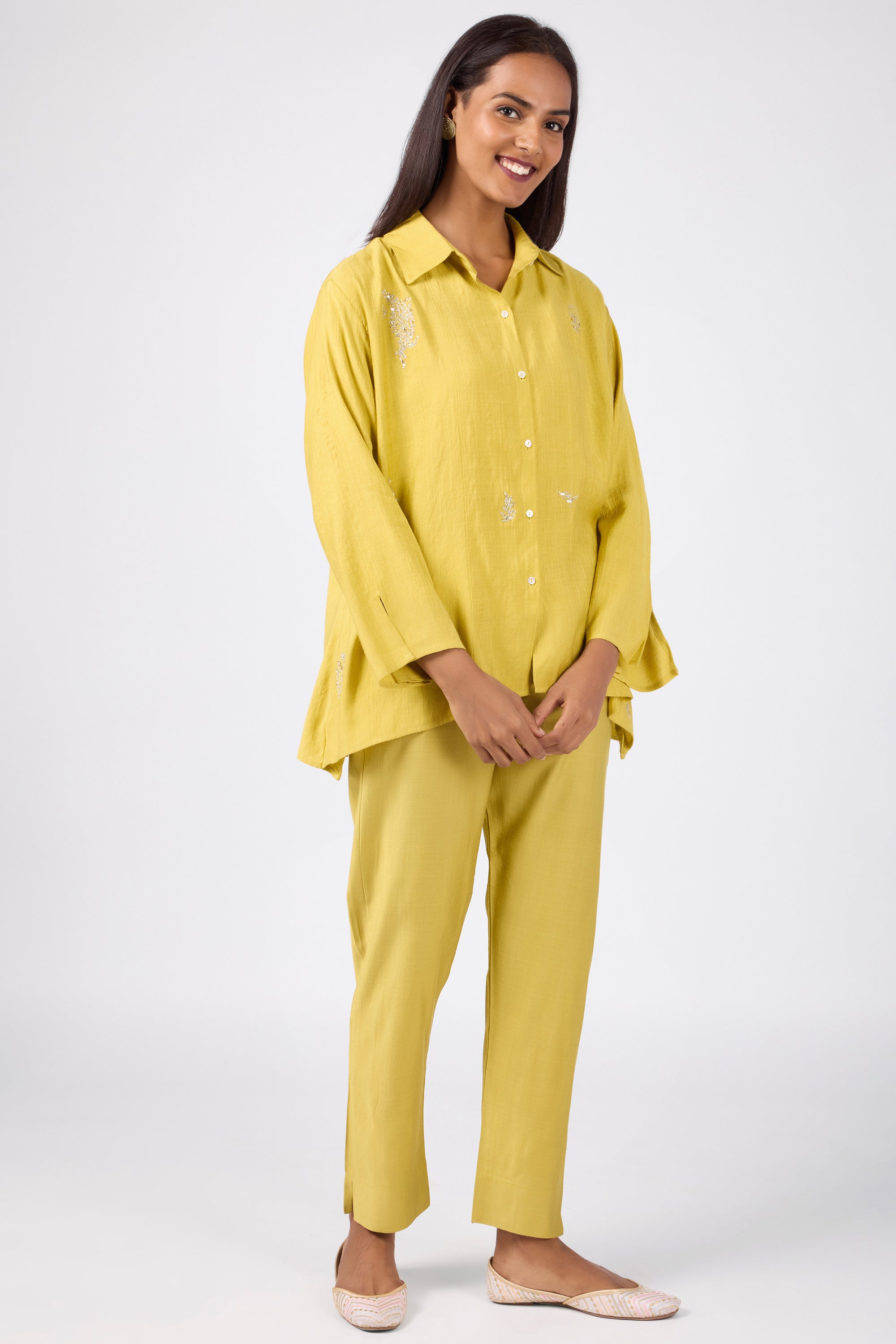 All-over embroidered co-ord set with 3/4 sleeves with slits.