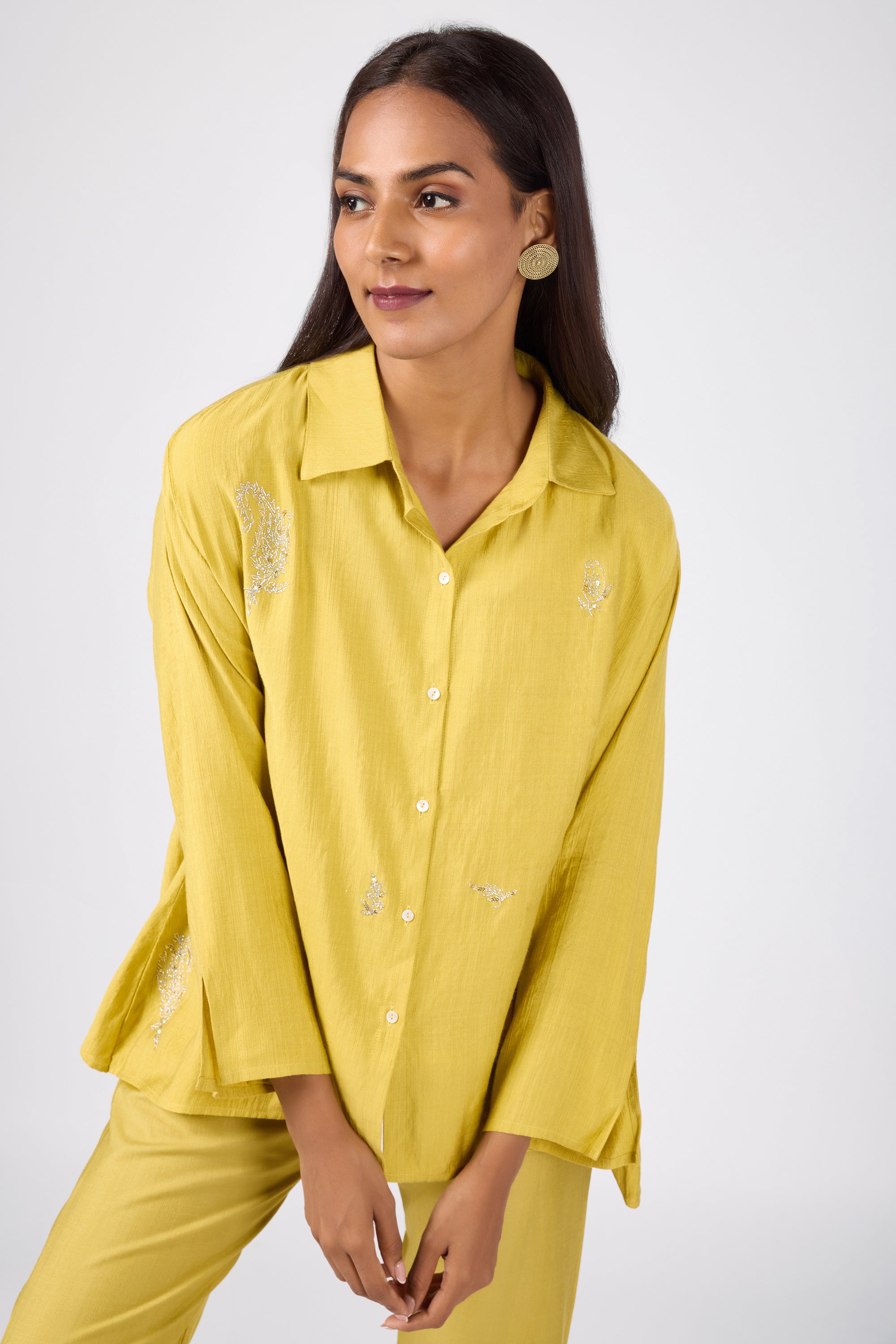 All-over embroidered co-ord set with 3/4 sleeves with slits.