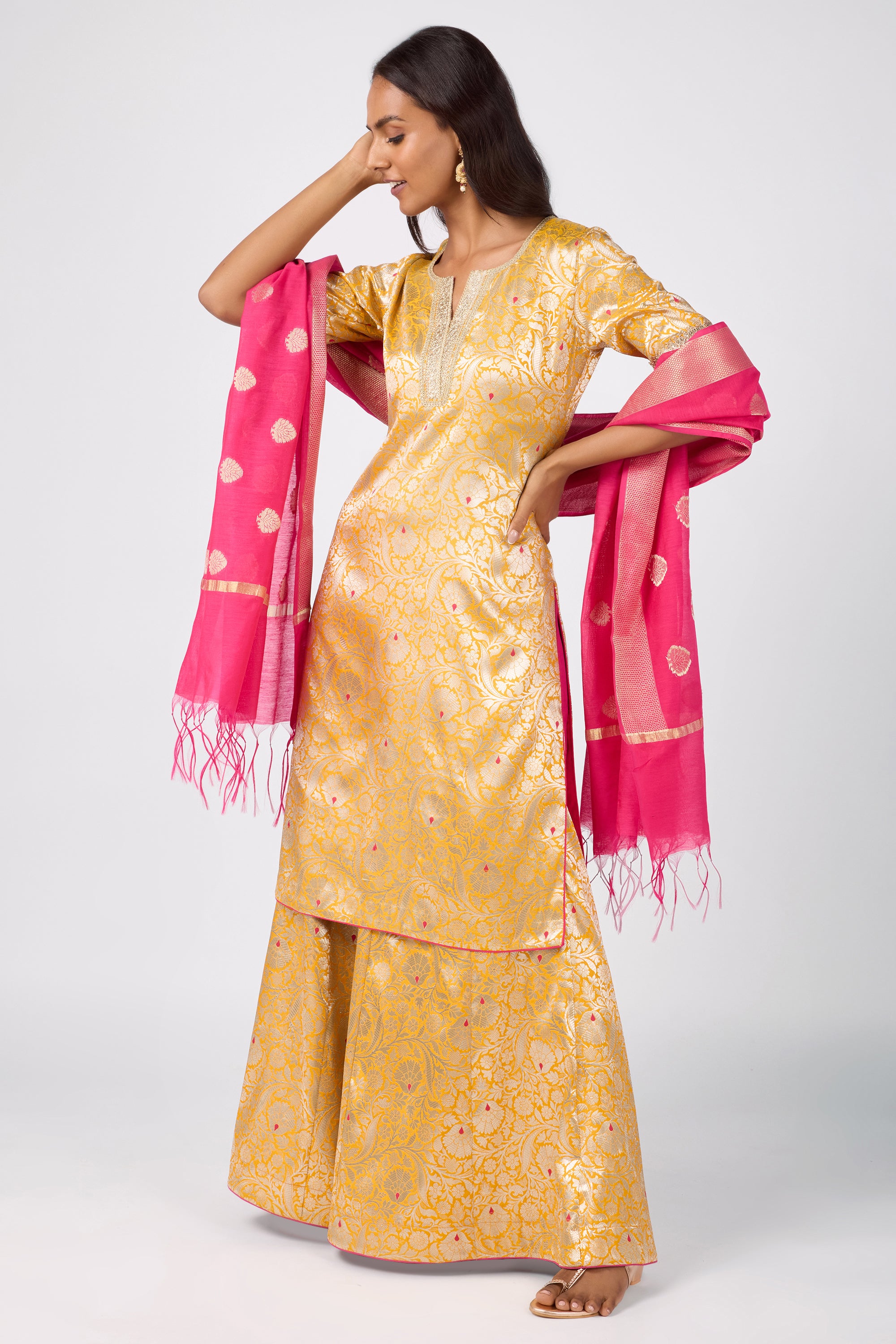 SALWAR KURTA DUPATTA (SKD)