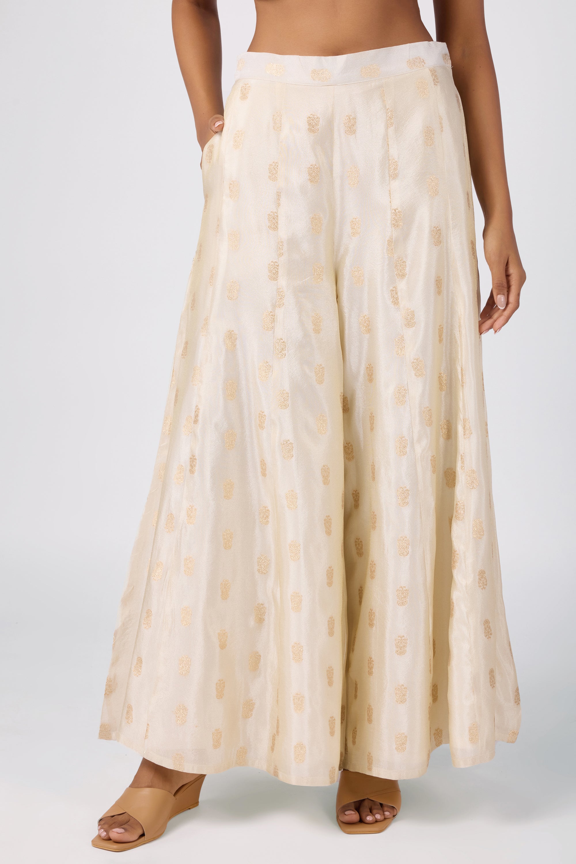 SALWAR KURTA DUPATTA (SKD)