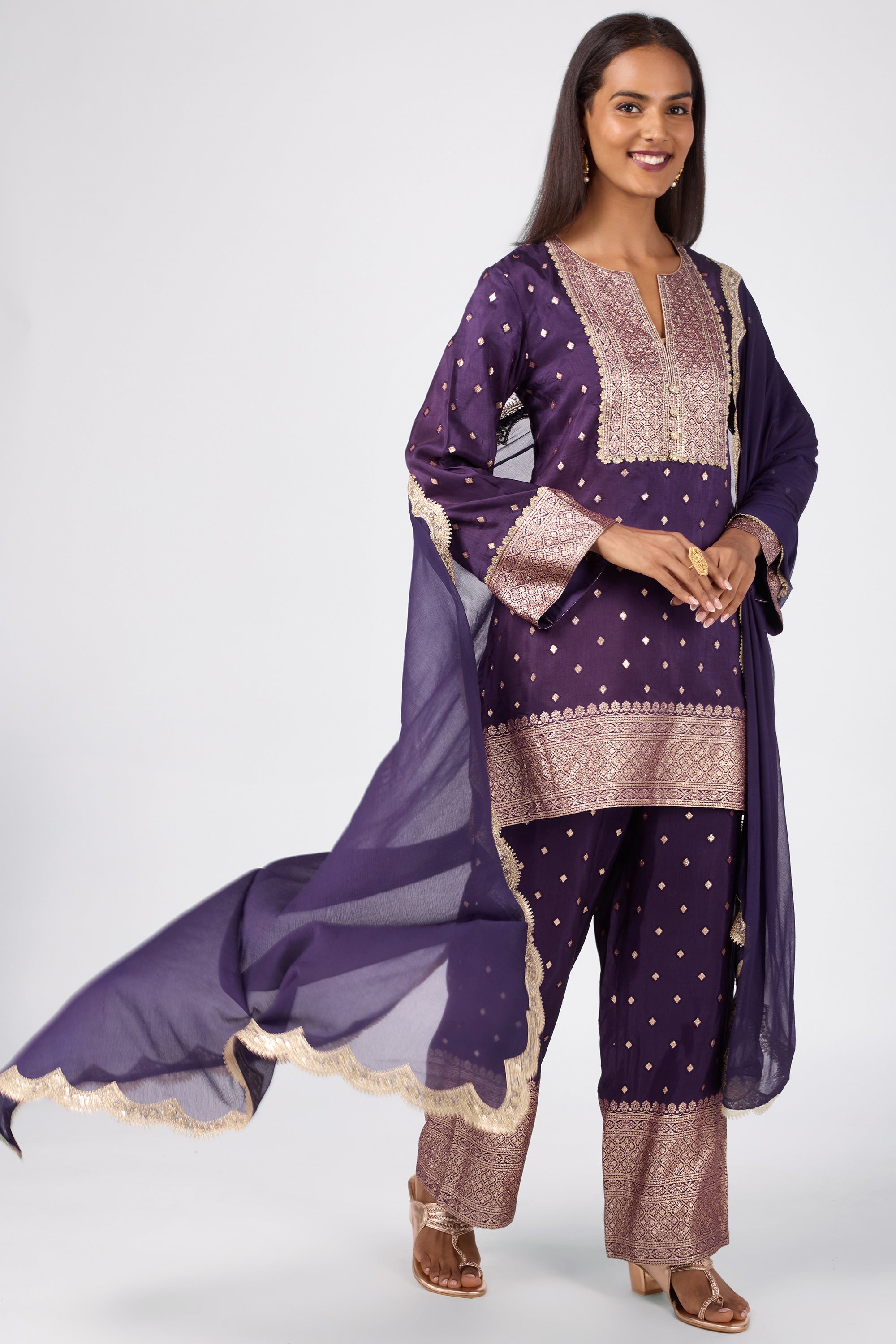 SALWAR KURTA DUPATTA (SKD)
