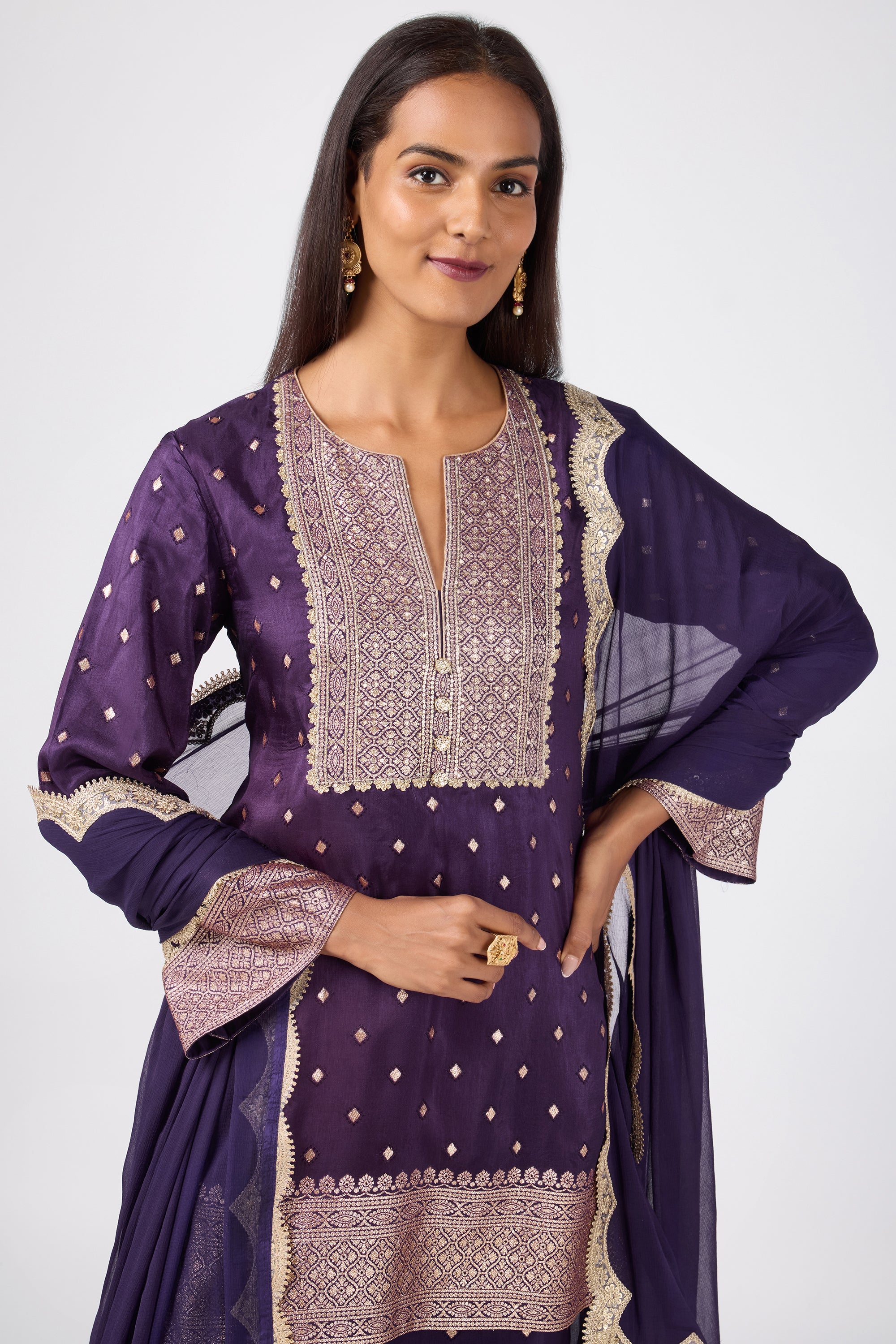 SALWAR KURTA DUPATTA (SKD)