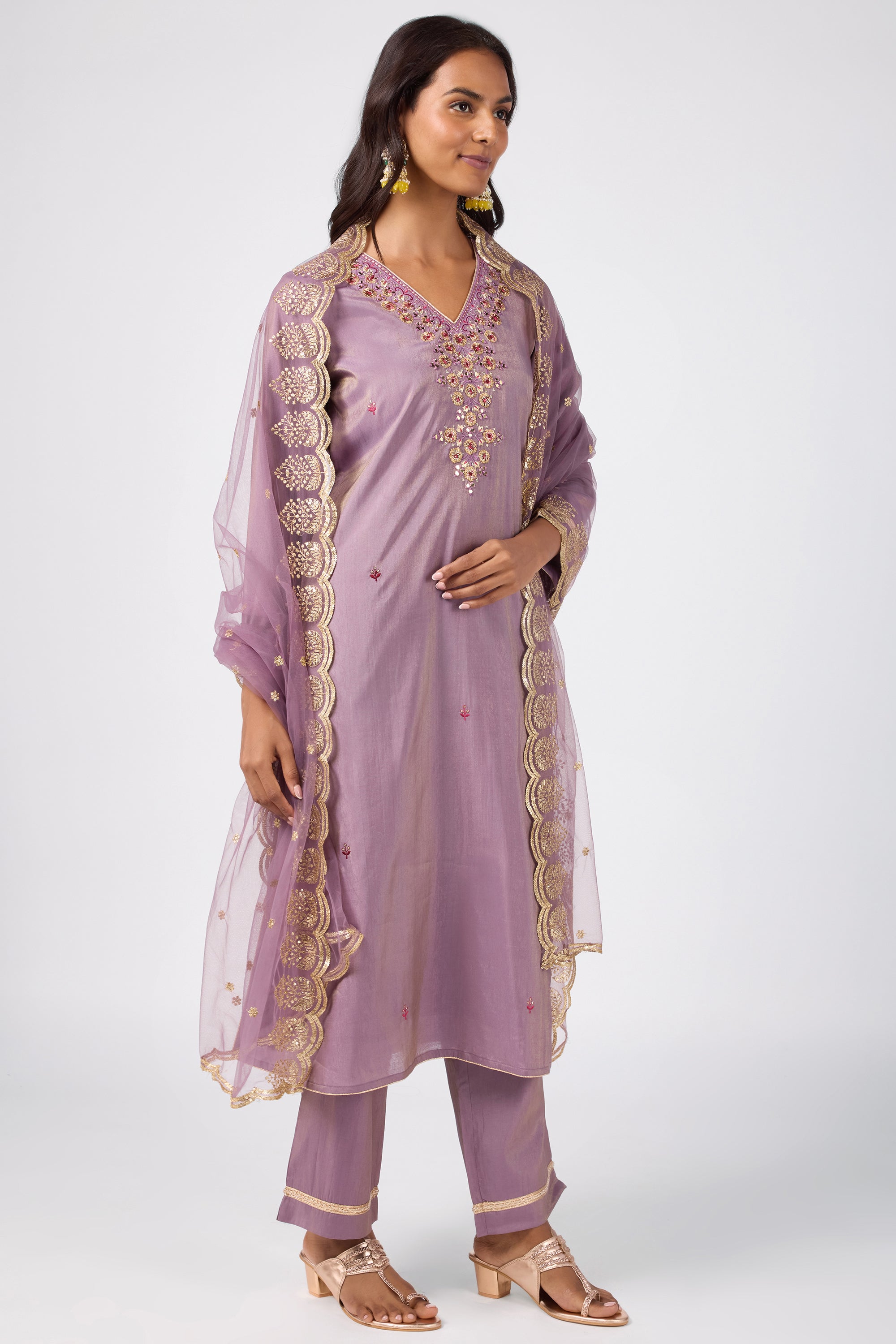 SALWAR KURTA DUPATTA (SKD)