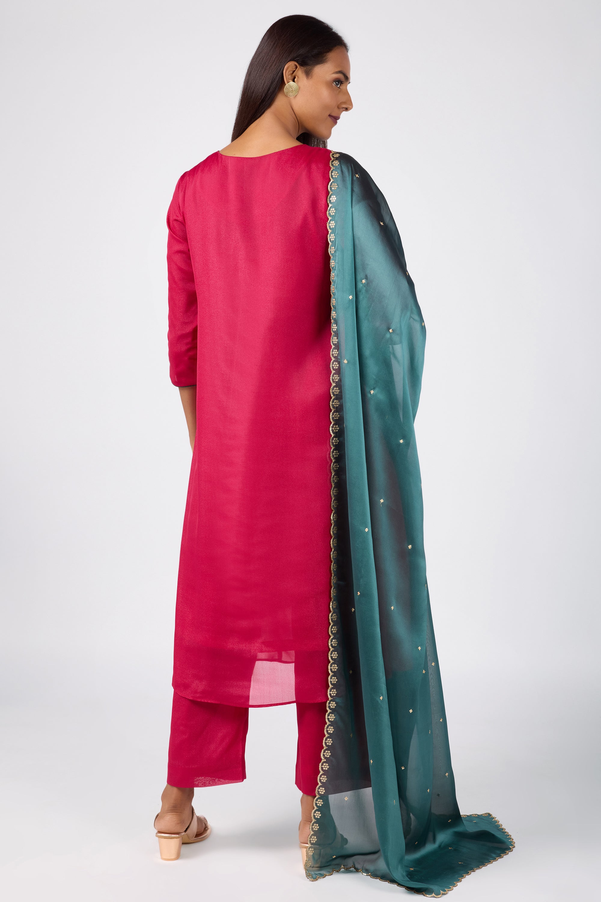 SALWAR KURTA DUPATTA (SKD)
