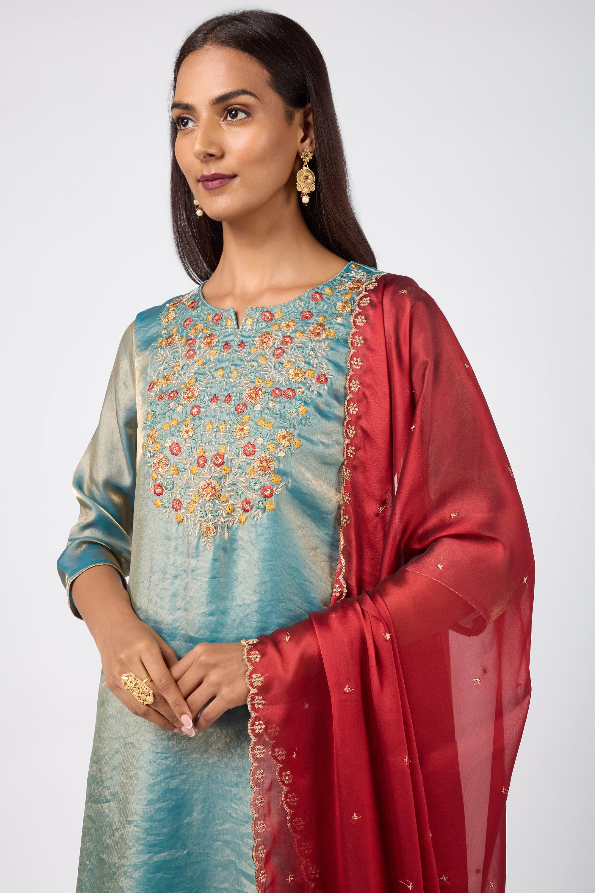 SALWAR KURTA DUPATTA (SKD)